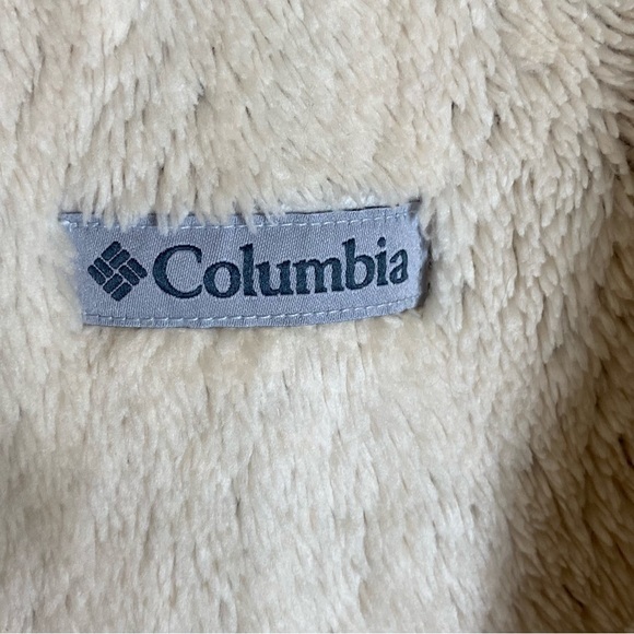 Columbia Women’s Cream Colored Sherpa Jacket Size Medium - Picture 4 of 6